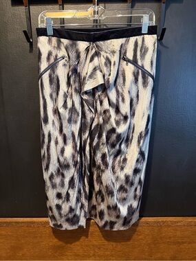 Rachel Roy Black and Gray Patterned Velvet Skirt
